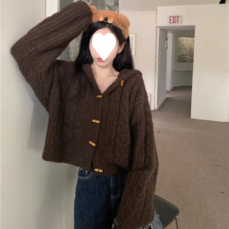 Corea del Sur a principios de otoño y invierno nuevo estilo Meilade corn hebilla con capuz cardigan suéter de mujer chaqueta de punto de tela de tela suave chaqueta pegajosa