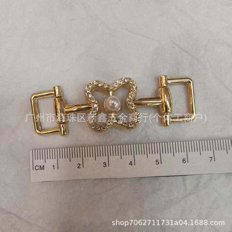 广州新鑫五金商行批发  蝴蝶造型五金服装服饰配件 装饰扣 简约风|undefined