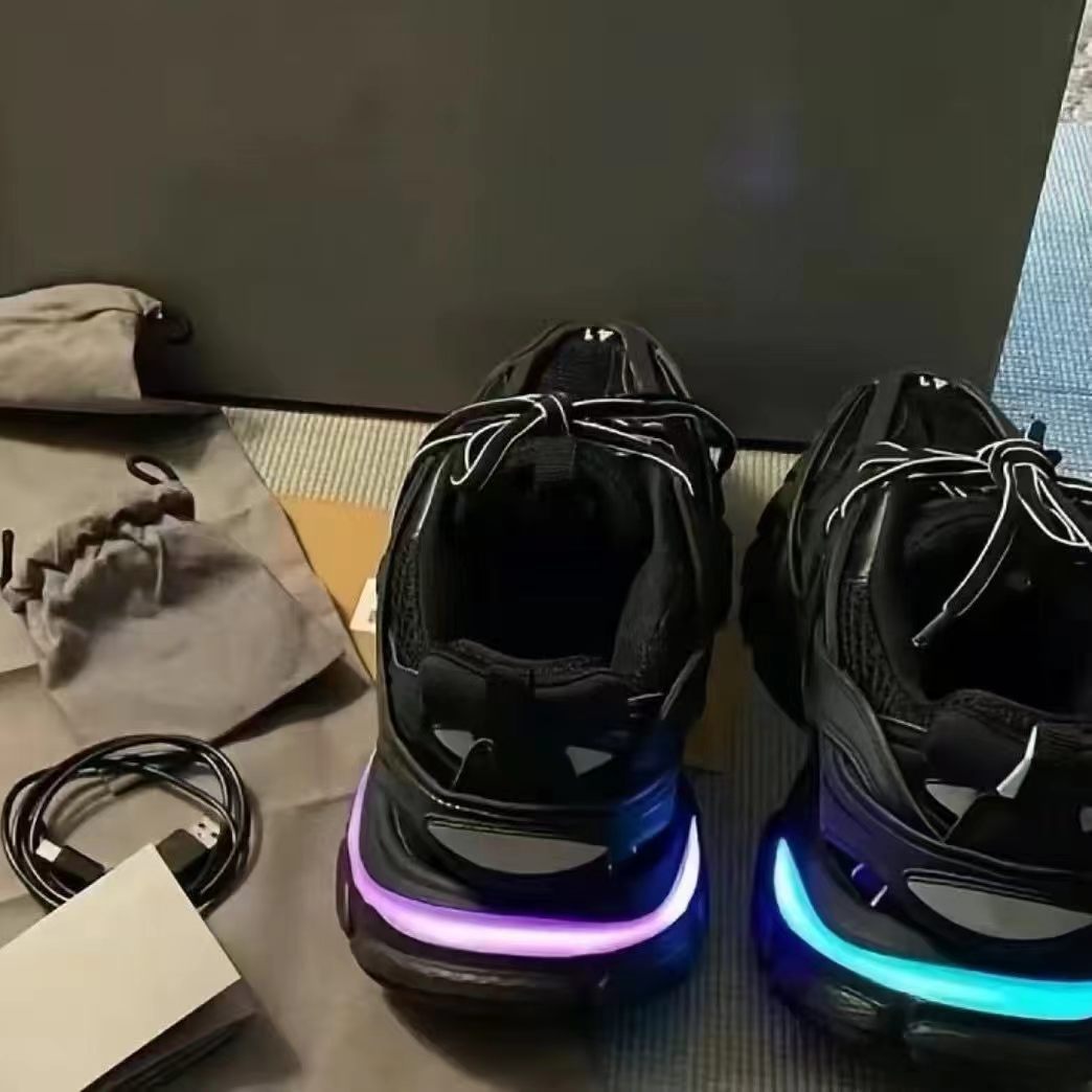 Original Foreign Trade Paris Third Generation 3.0 Dad Shoes with Lights, Unisex Thick-Soled Versatile Couple's Led Light Shoes