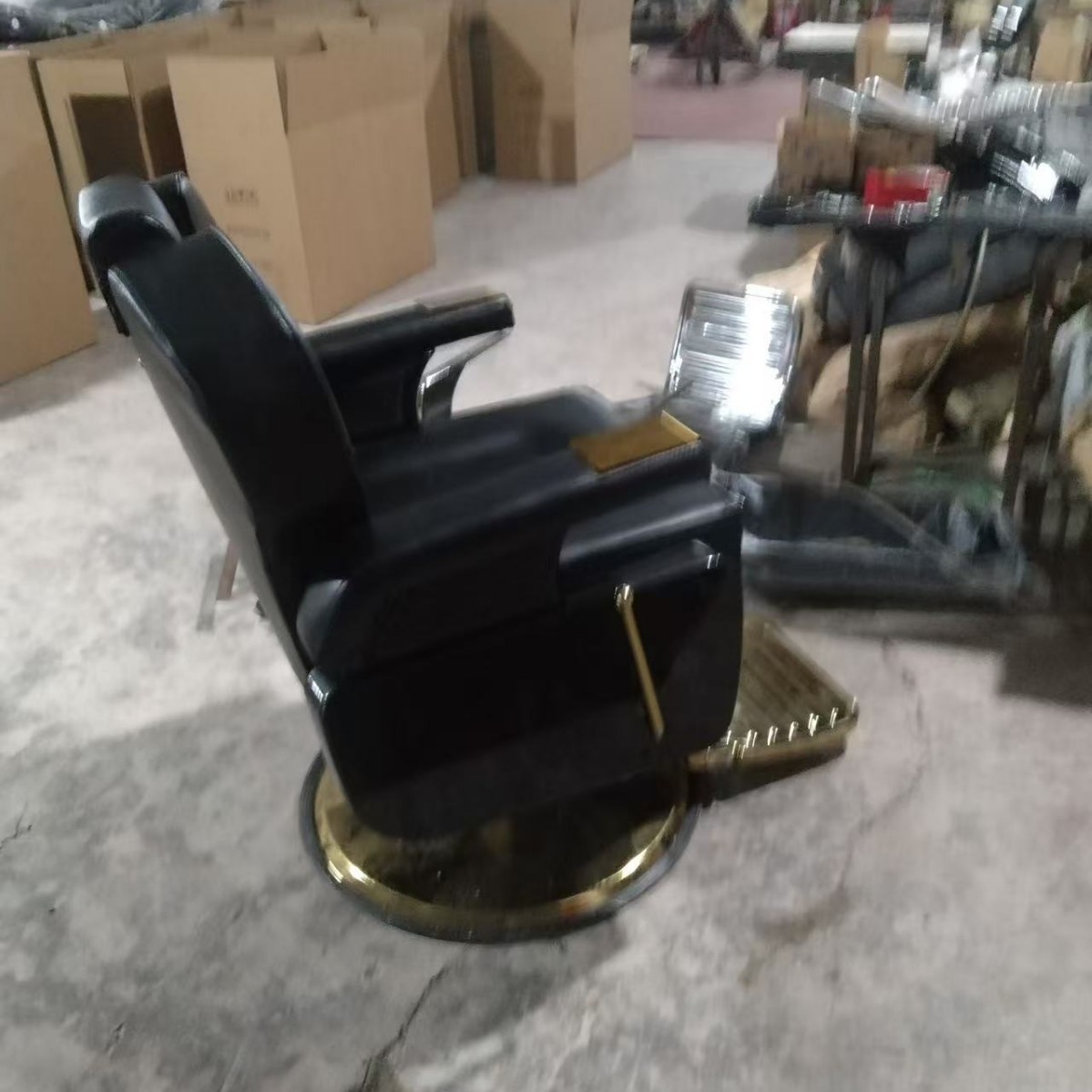 Sillas de barbería de fama en línea, salón de peluquería de alta gama, asiento de elevación, taburete de corte de pelo de estilo de peluquería