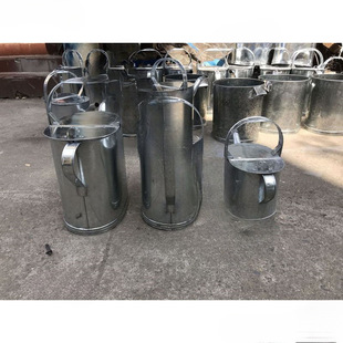 Handmade Tinplate Fuel Barrel Long Mouth Oil Pot Spare Oil Barrel with Lid