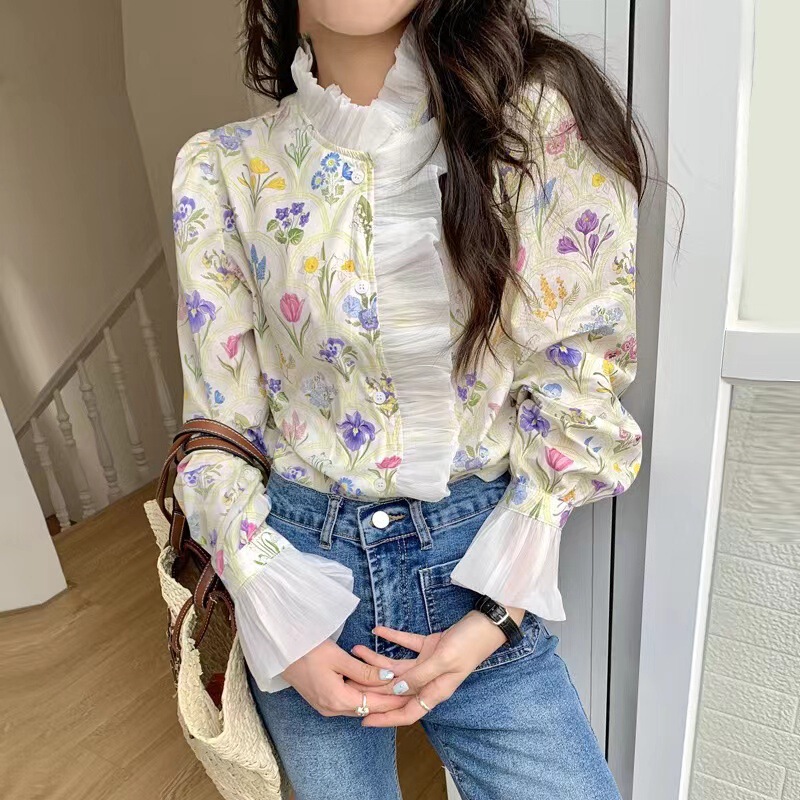 Korean chic summer French romantic high-necked shirt with ruffled floral print design and bell sleeves Korean chic summer French romantic high-necked shirt with ruffled floral print design and bell sleeves