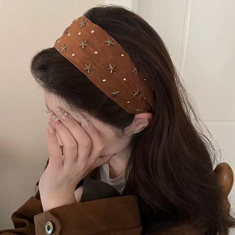 #256 coffee color star rivet headband