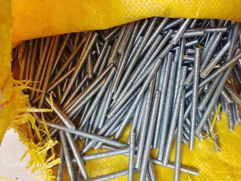 大量出售m8 m10天花丝杆，吊顶丝杆