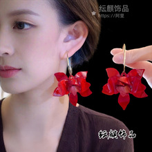 ������С����֬�����yᘶ�Ȧ�͹ŷ�ʽ�r�К��|�߼��г����ܶ��hŮ