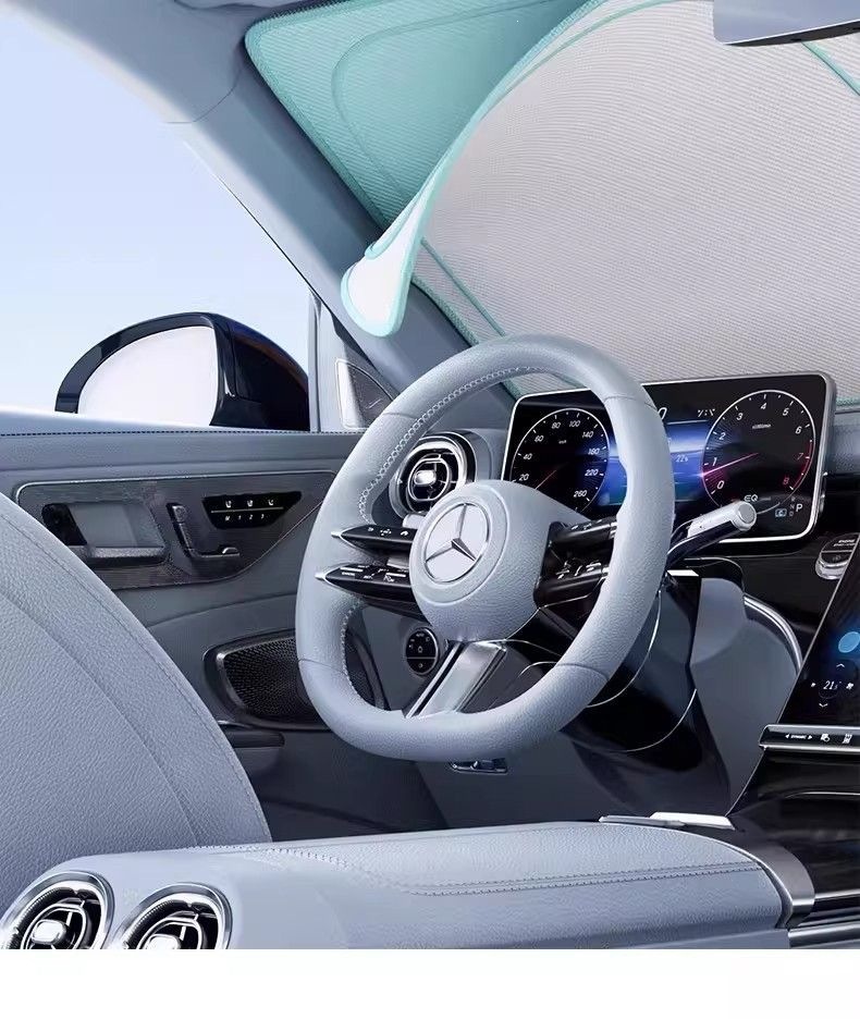 Double-Sided Ice Blue Adhesive Car Sunshade for Front Windshield, Car Interior Sunshade, Sun Protection and Heat Insulation Sunshade Curtain