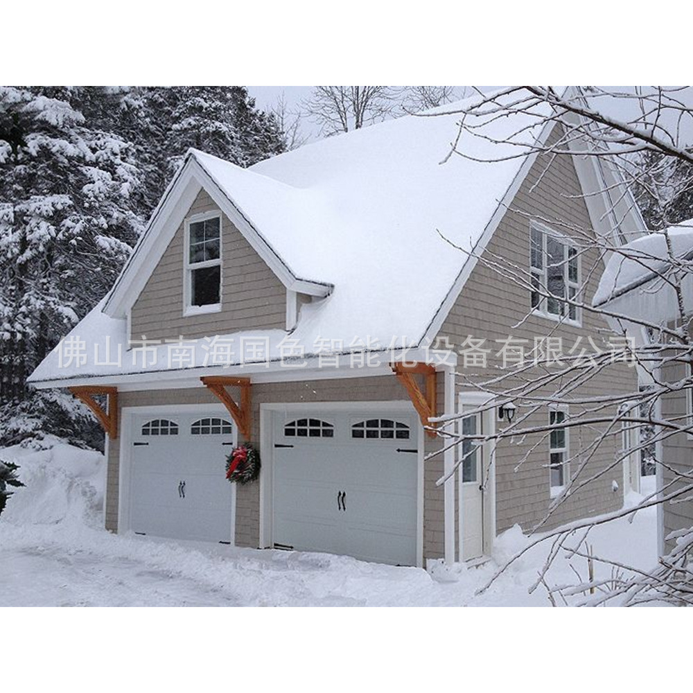 Red creativa de Internet Casa de vacaciones de acero ligero Madera anticorrosiva Triángulo Casa de madera Área escénica al aire libre Casa de campamento móvil