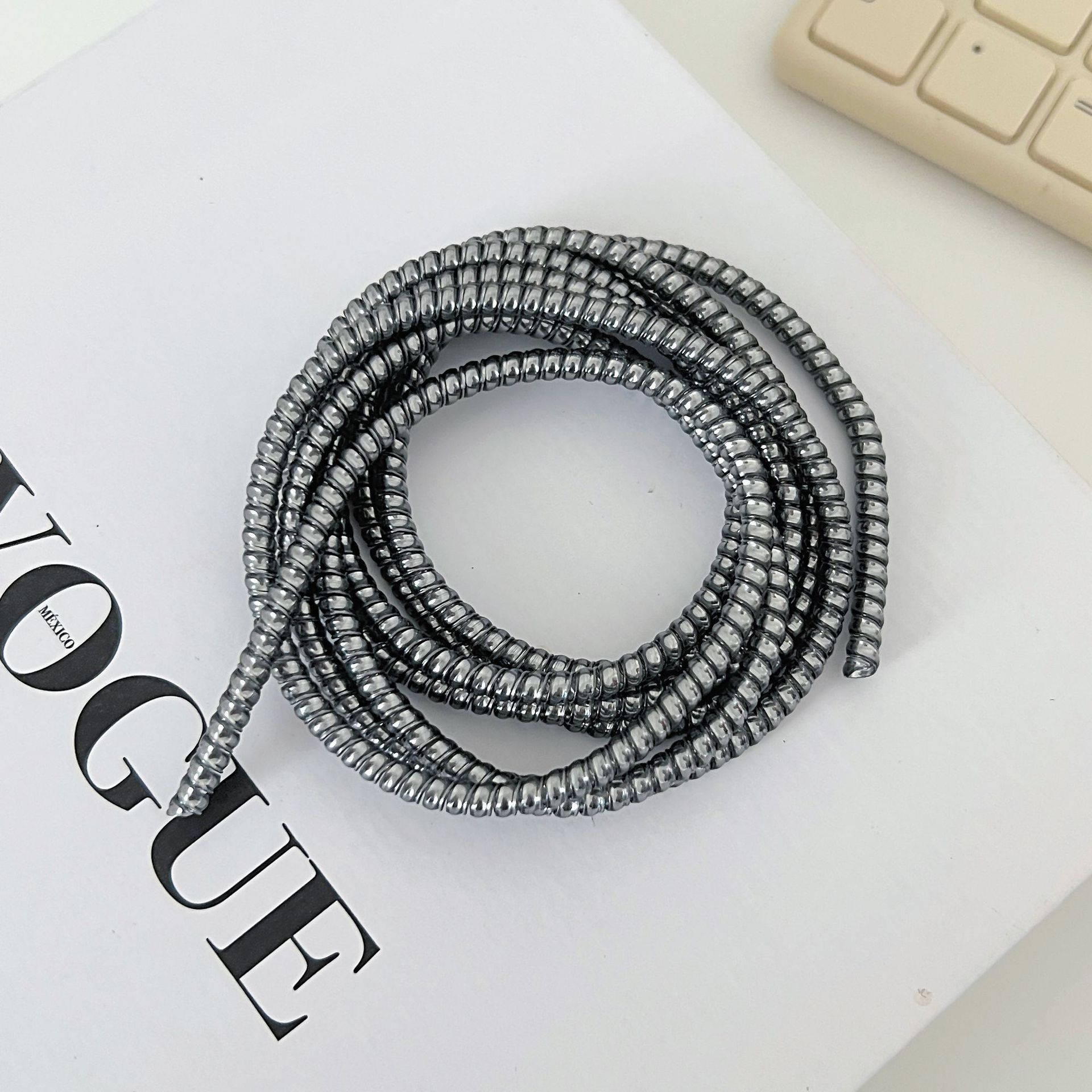 1,4 m 1,6 m cable de datos cuerda de protección anti-suciedad cable de teléfono móvil cuerda de bobinado anti-rotura cargador cubierta de protección de alambre