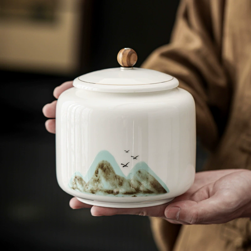 Чайница из фарфора с отделкой «баранья слизь» (mutton fat), большая, ½ фунта, герметичная