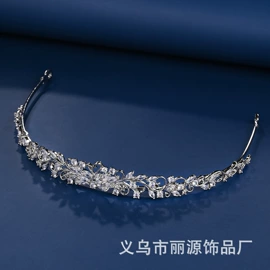 皇冠;首饰套装;胸针