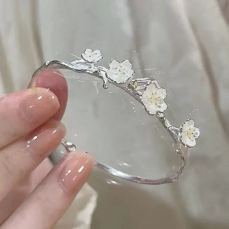 M748【樱花手镯】