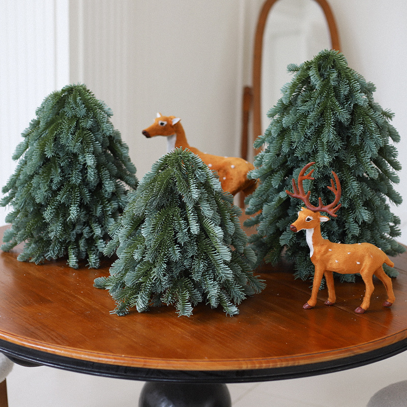 Todo el árbol de Navidad PE Simulación de pino de Navidad decoración sala de estar en el hogar decoración del comedor escenas de vacaciones al por mayor