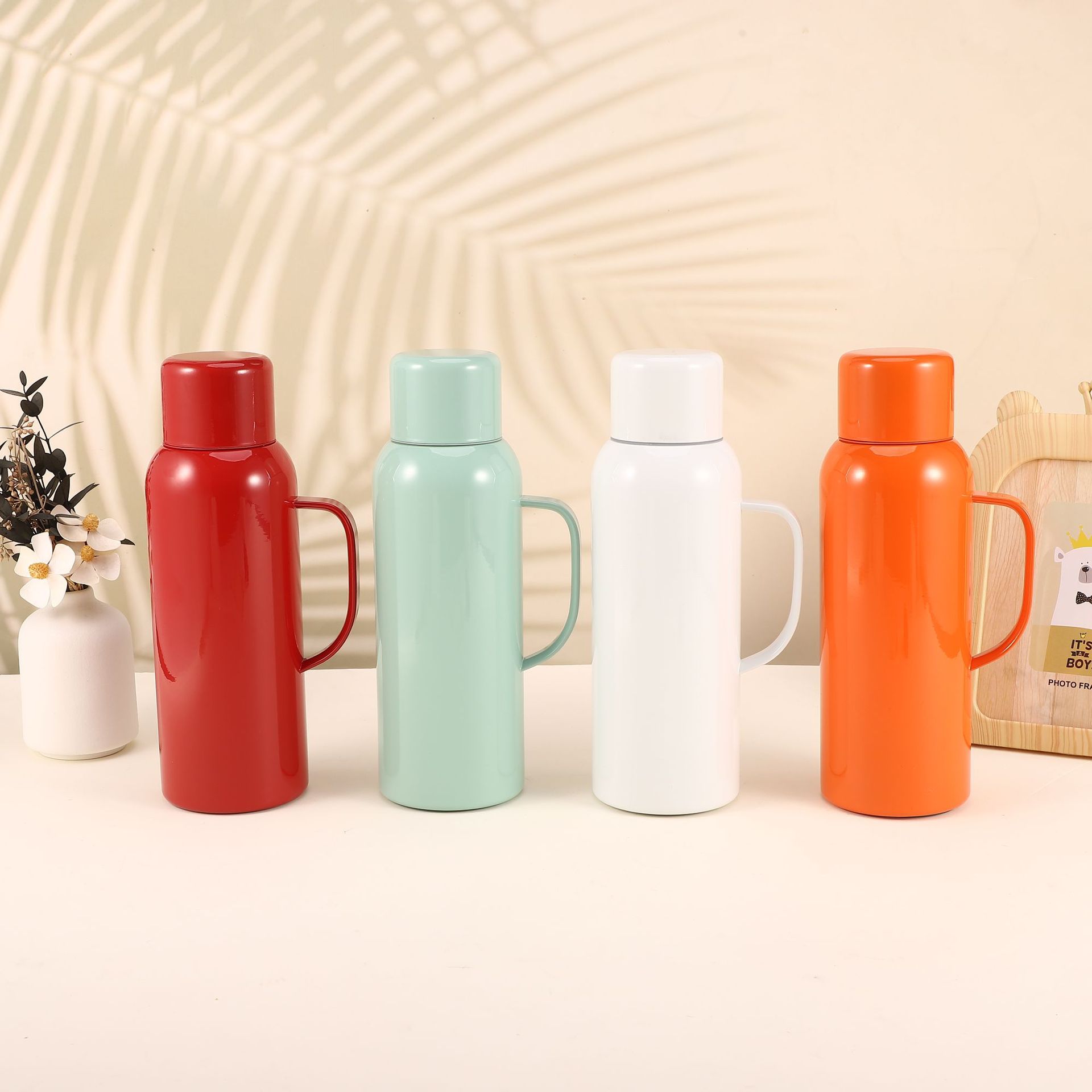 Gourde isotherme en inox avec affichage de la température_voghion.com