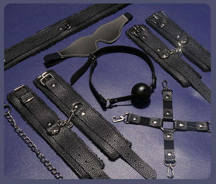 Adult Bondage Kit with Breast Clamps and Handcuffs, Faux Leather and Metal Restraint Set — detail image 25