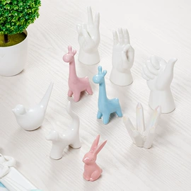 陶瓷工艺品;储蓄罐;陶瓷杯