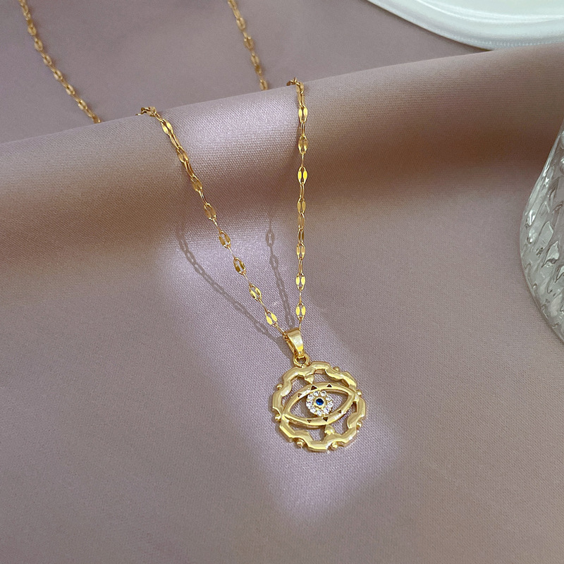 Devil Eye Pendant Necklace With Zircon In Real Gold Plated Chain_voghion.com