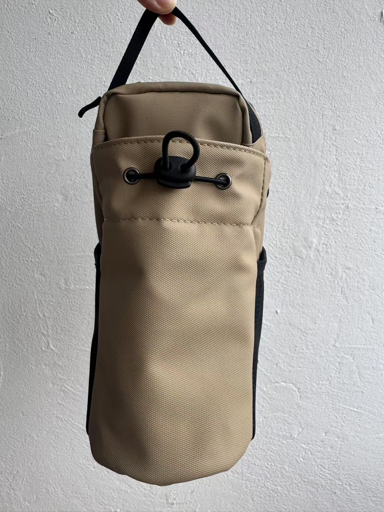 Bolsa magnética para botella de agua, bolsa cruzada para vaso de agua, bolsa de almacenamiento para teléfono y llaves para el gimnasio, stock disponible, resistente al agua con imán fuerte.