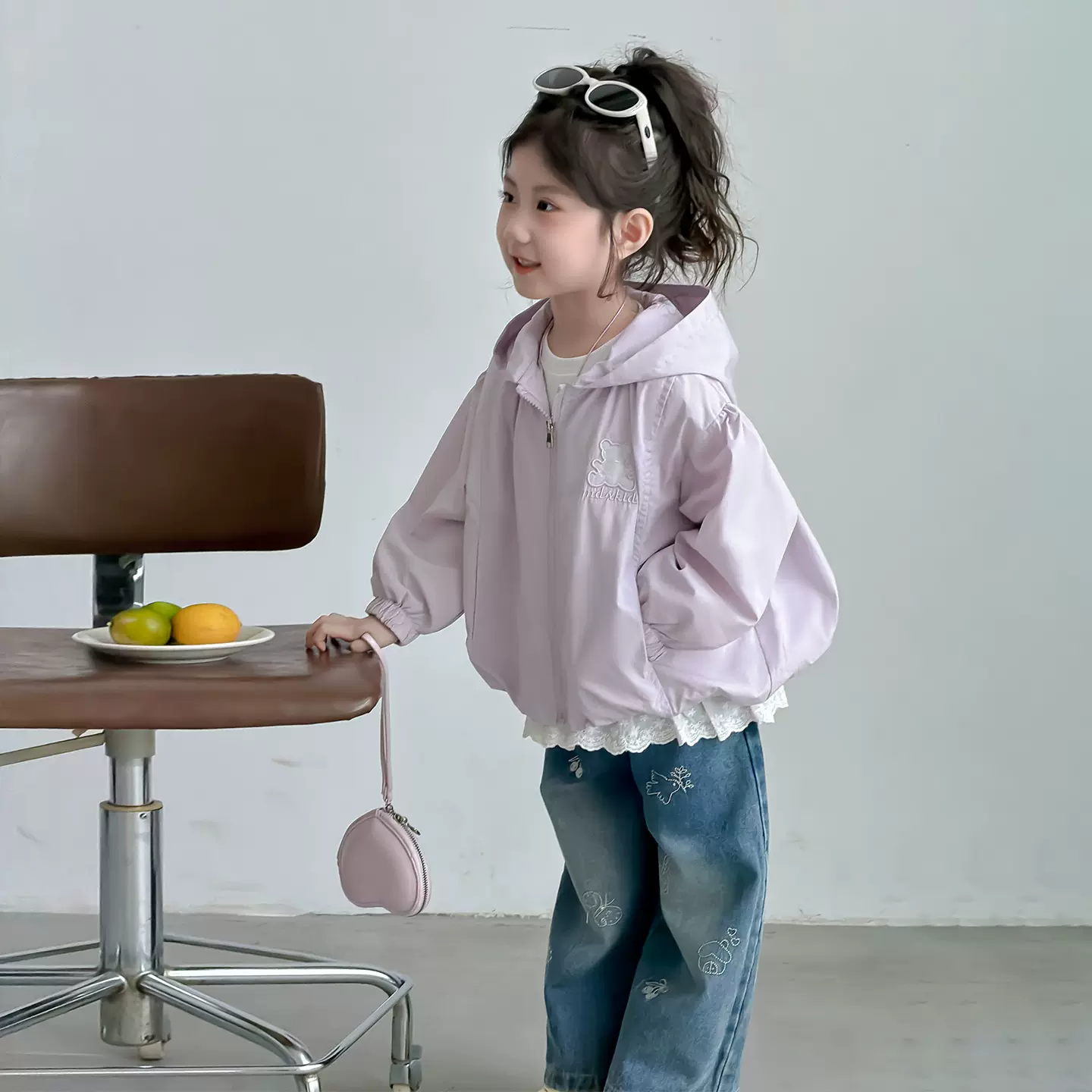 女童春装外套2026新款洋气女宝宝春款夹克连帽上衣儿童春季冲锋衣