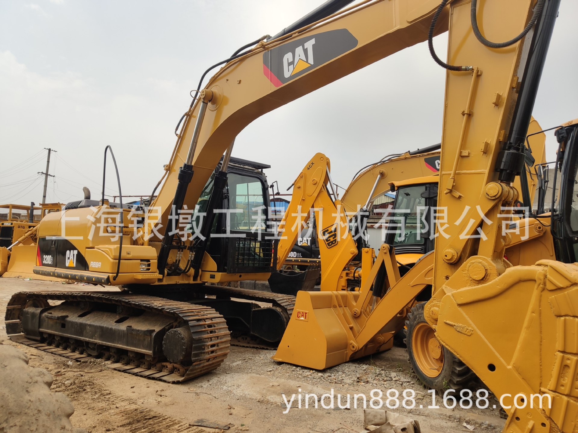 卡特320D2挖掘机  现货出口提供二手机械20吨