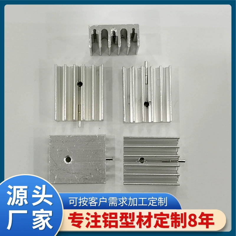 Алюминиевая пластина для отвода тепла с высокой плотностью зубцов, специальный модульный профильный радиатор, контроллер мощности сварочного аппарата, радиатор с плотными зубцами.