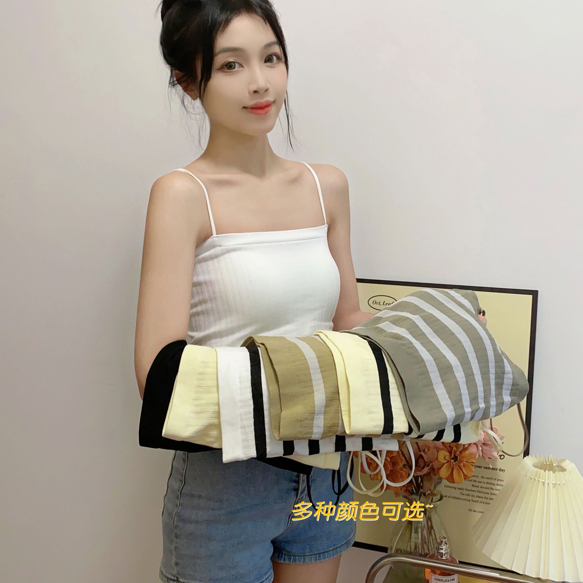 新品無縫條紋短款吊帶背心女內搭一體式帶胸墊美背可外穿打底內衣