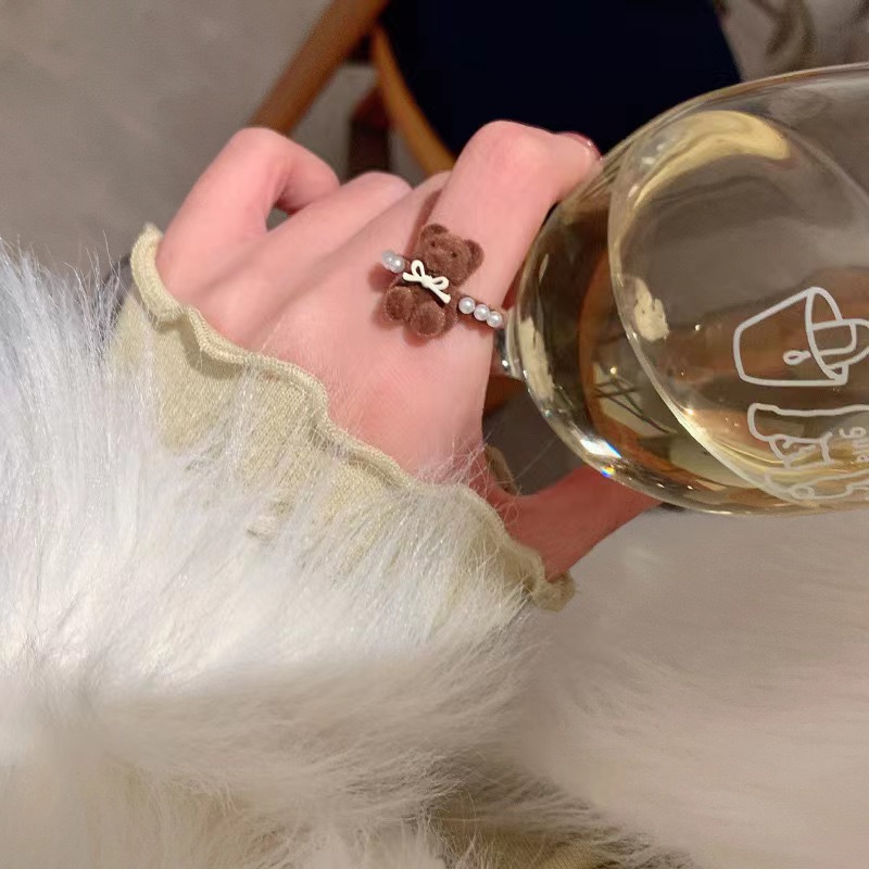 792906f8f245dd11a83316a3401586