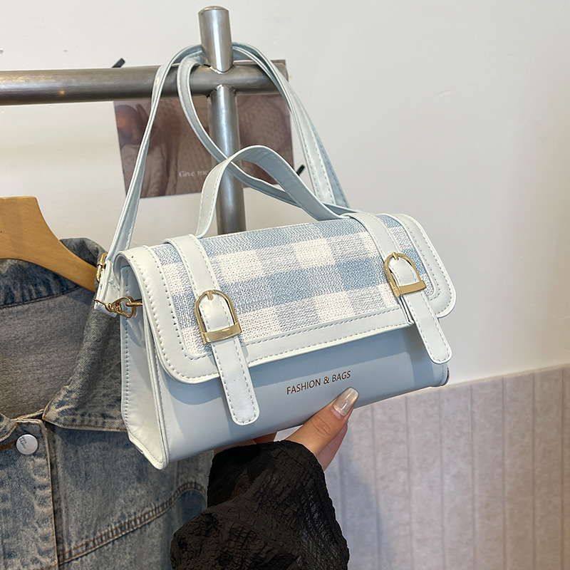 Ladies' 2024 New Trendy Summer Luxury Shoulder for Going Out, Super Popular Crossbody Small Square Bag_voghion.com