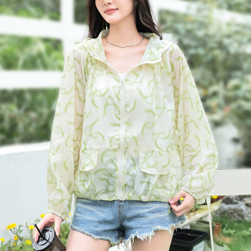 Летний стиль, корейский стиль, свободный и модный, с капюшоном, цветными блоками, розовым размазанным дизайном, ультратонкая солнцезащитная верхняя куртка для женщин