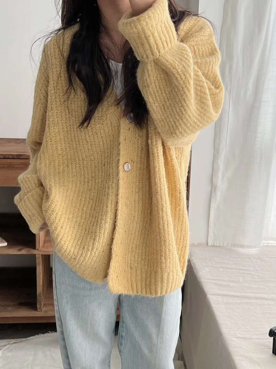 24 invierno Puyuan perezoso viento de alto nivel sensación suave abrigo de suéter glutinoso para mujeres otoño invierno nuevo cuello en V image 8
