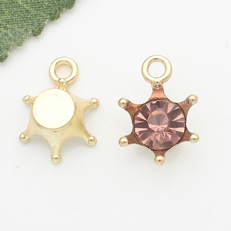 10 PCS/Package Quantity 10 PCS/Package 11 * 15mm Alloy Zircon Geometric Pendant