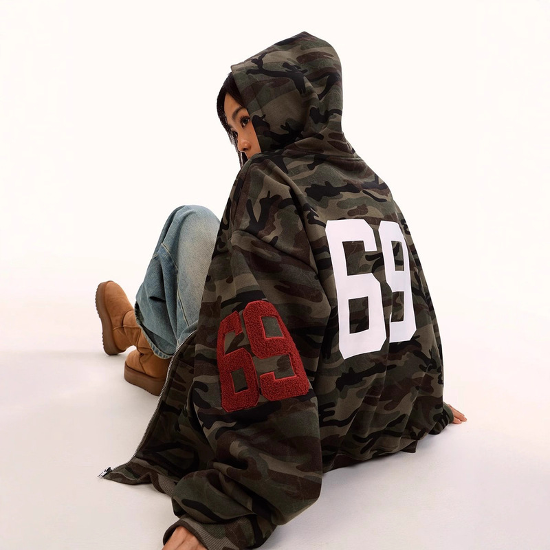 American Retro Style Fleece-Lined Thick Camouflage Zip-Up Hoodie, Unisex Loose-Fitting American Retro Jacket for Autumn and Winter