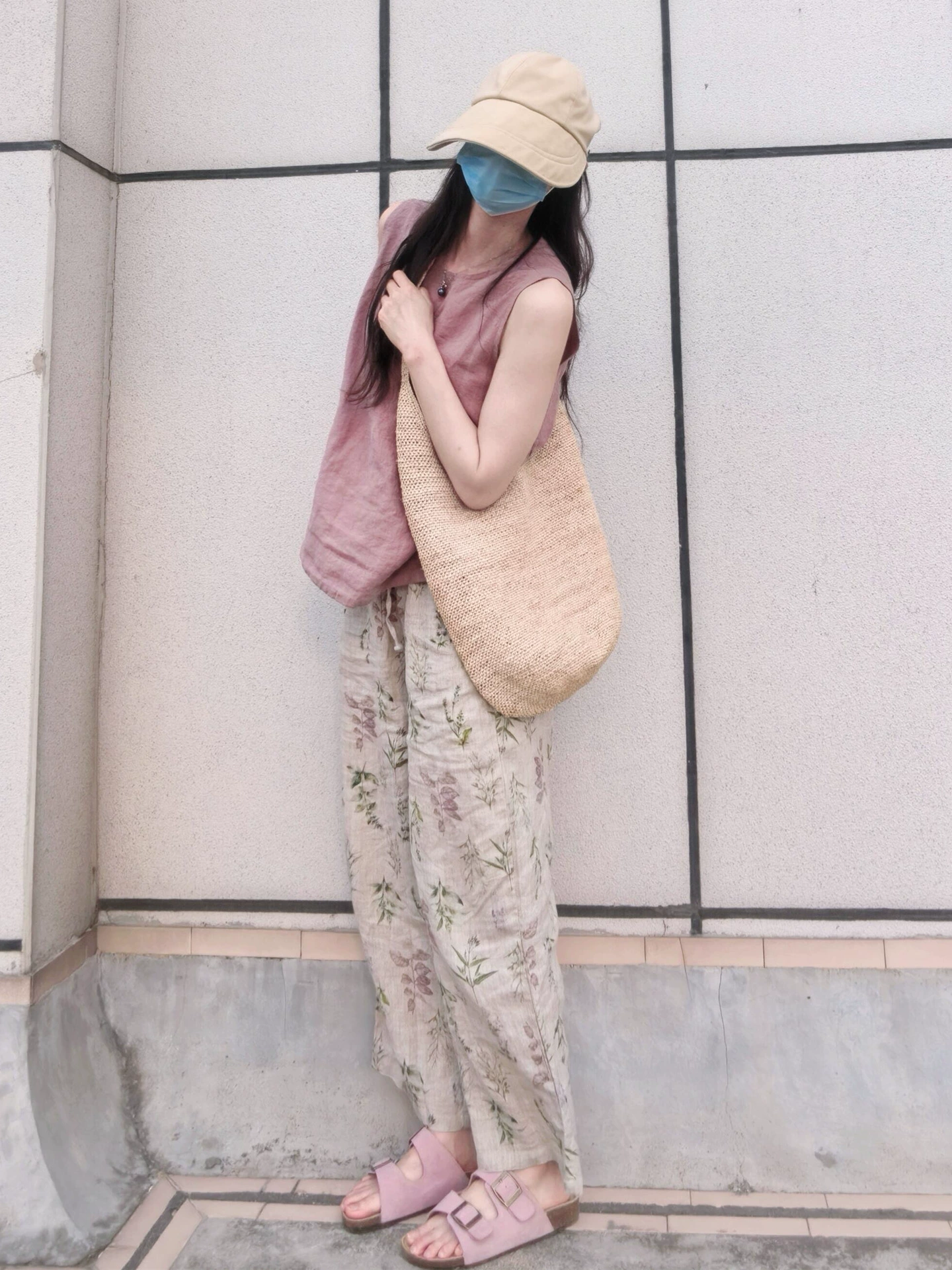 Чисто-розовый льняной жилет, очень красивая летняя одежда, непринужденный женский костюм-двойка с широкими брюками с принтом.