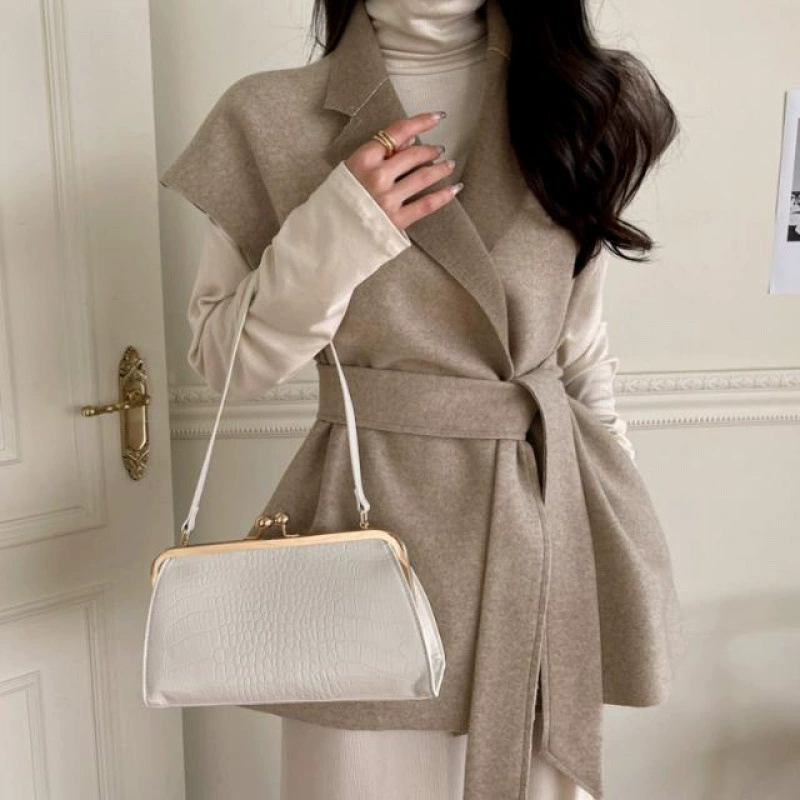 Двухцветный шерстяной жилет женский