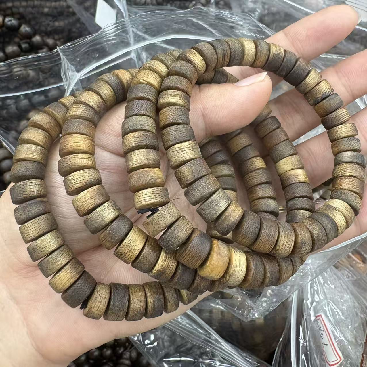 9.8*5m agarwood tablets