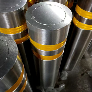 Stainless Steel Warning Road Pile Thickeneded Pre-Embedded Car Stopper Community Gate Reflective Car Stopper Manufacturer Customized