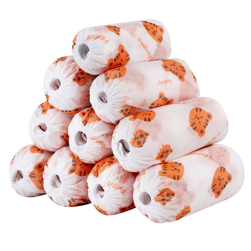 Disposable cartoon non-woven printed slippers with added thickness and wear resistance, suitable for indoor anti-slip, home use, guest use, and one-size-fits-all thick slippers.