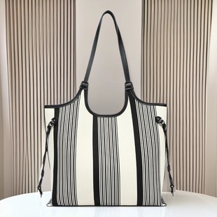 �¿��w���l�y�����ذ� ���������eŮʽ����� ��Ů�� һ�����l