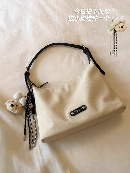 Light khaki