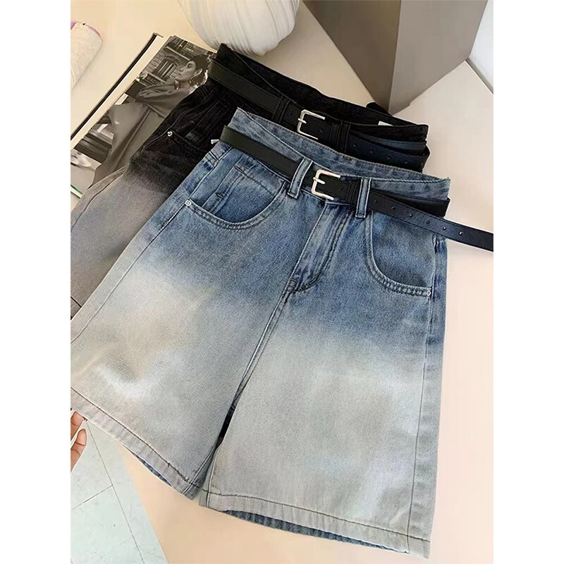 Plus-Size High-Waisted Stretch Denim Shorts for Women, Summer Thin Style, Loose Fit, Slimming Straight-Leg Mid-Length Wide-Leg Shorts Plus-Size High-Waisted Stretch Denim Shorts for Women, Summer Thin Style, Loose Fit, Slimming Straight-Leg Mid-Length Wide-Leg Shorts