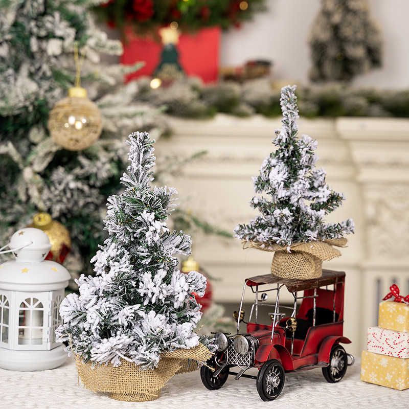 豪貝のクリスマスの装飾品のアイデアは雪のクリスマスツリーのミニの小さい木のデスクトップの置物のクリスマスの雪の小さい木をシミュレーションします。|undefined