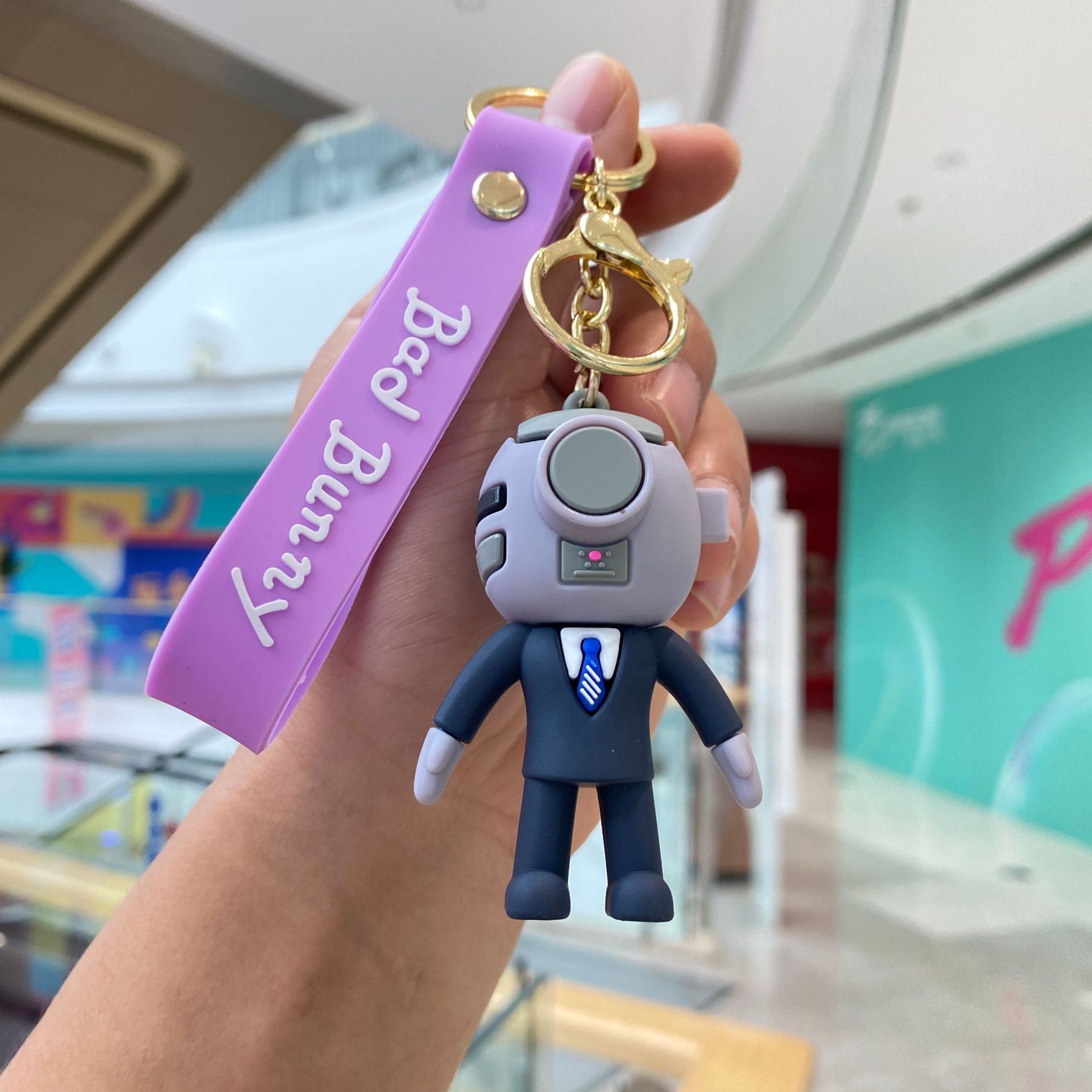 Cross-border skibidi aseo hombre llavero muñeca mochila colgante adornos de coche pequeño regalo al por mayor