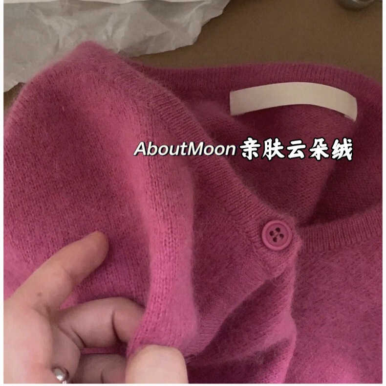 Autumn and Winter Round Neck Simple Wool Knitted Cardigan for Women Loose Slimming Look Pure Color Sweater Jacket Top Fashionable and Versatile Base Layer