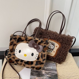 �nϵ�ɐ�kittyС����ëë��Ů�¿����ë�r�аٴ����б����μ�