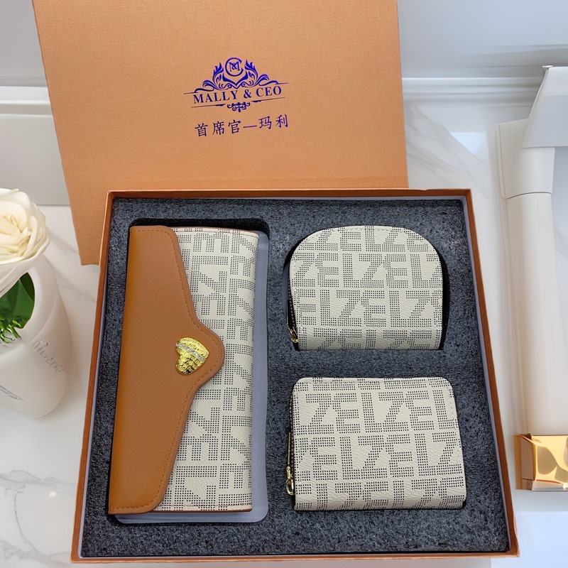 Cross-Border Hot-Selling Niche Brand High-End 2024 New Three-Piece Gift Box Wallet Card Holder Portable