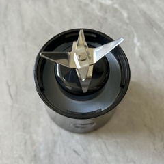 メーカー卸売りクロスボーダー爆型ジューサー電動小型携帯ミニガラスジューサーカップ多機能ジューサー