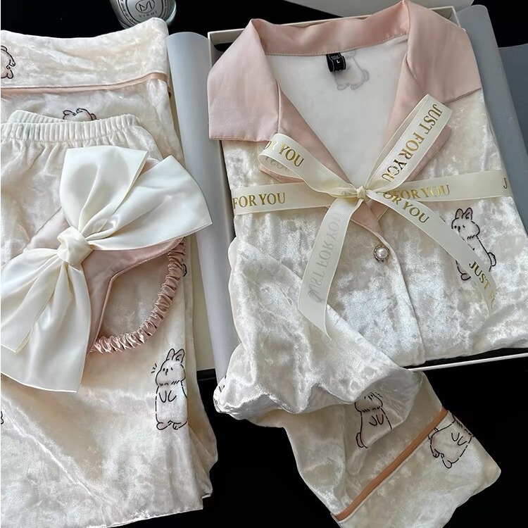 2024YD Home Clothes Sweet Cute Golden Velvet Bunny Spring and Autumn New Pajamas Long Sleeve Trousers Women's Suit Thin