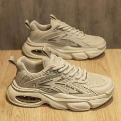 夏の紳士靴 2025 新しい通気性の靴メンズトレンディな多用途厚底スポーツシューズカジュアルランニングお父さんトレンディな靴