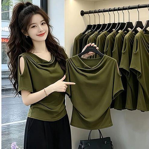 Korean Style Off-Shoulder Design with a Draped Collar, Short-Sleeve T-Shirt for Women, Summer 2026 New Style, Loose Fit, Slimming, Elegant Casual Top Korean Style Off-Shoulder Design with a Draped Collar, Short-Sleeve T-Shirt for Women, Summer 2026 New Style, Loose Fit, Slimming, Elegant Casual Top
