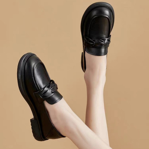 Women's 2025 Spring and Summer Soft Leather Low Heel Casual Loafers Slip-On Shoes