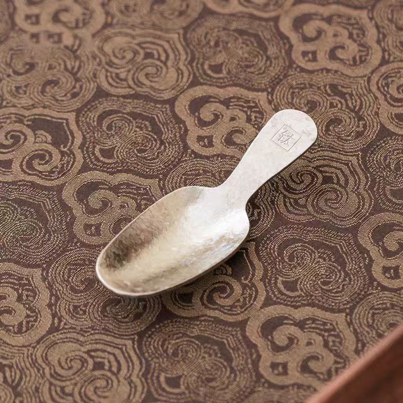 Pure Titanium Small Tea Spoon with Colorful Hammered Texture, Household Tea Spoon, Coffee Spoon, Seasoning Spoon, Light Luxury Style Titanium Metal Spoon Pure Titanium Small Tea Spoon with Colorful Hammered Texture, Household Tea Spoon, Coffee Spoon, Seasoning Spoon, Light Luxury Style Titanium Metal Spoon